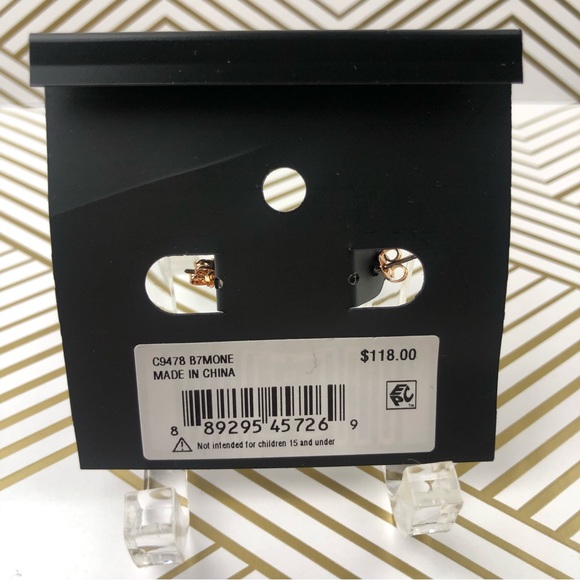 NWT Coach Medium Signature Hoop Earrings in Rose Gold - Picture 4 of 5